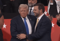 Donald Trump e seu vice comparecem ao segundo dia da Convenção Republicana