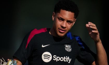 Vitor Roque chegou ao Barcelona no final de dezembro do ano passado