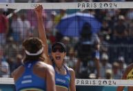 Vôlei de Praia: Carol e Bárbara vencem e se classificam às oitavas da Olimpíada
