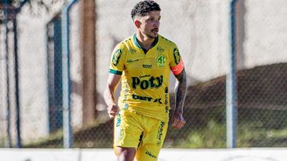 Yuri Lima é volante do Mirassol, clube da Série B