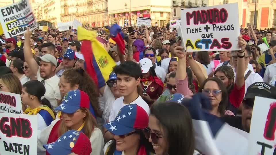 Venezuelan diaspora gathers in Madrid to support home country's opposition