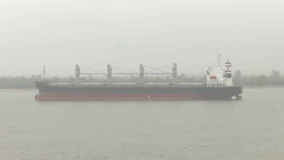 Navio cargueiro é colocado em quarentena na Argentina por suspeita de caso de mpox
