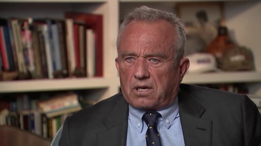 Robert F. Kennedy Jr. suspende candidatura à Presidência dos EUA e apoia Trump. • Reuters