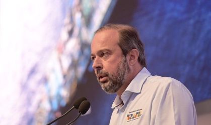 Após reunião com Lula, Silveira diz que medidas para baixar conta de luz saem até setembro