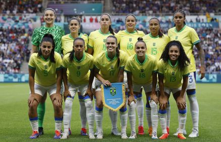 Brasil enfrenta Espanha pela semifinal do futebol feminino em Paris 2024