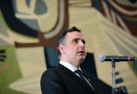 Pacheco quer cautela em regulamentação da reforma tributária e projeta votação após eleições