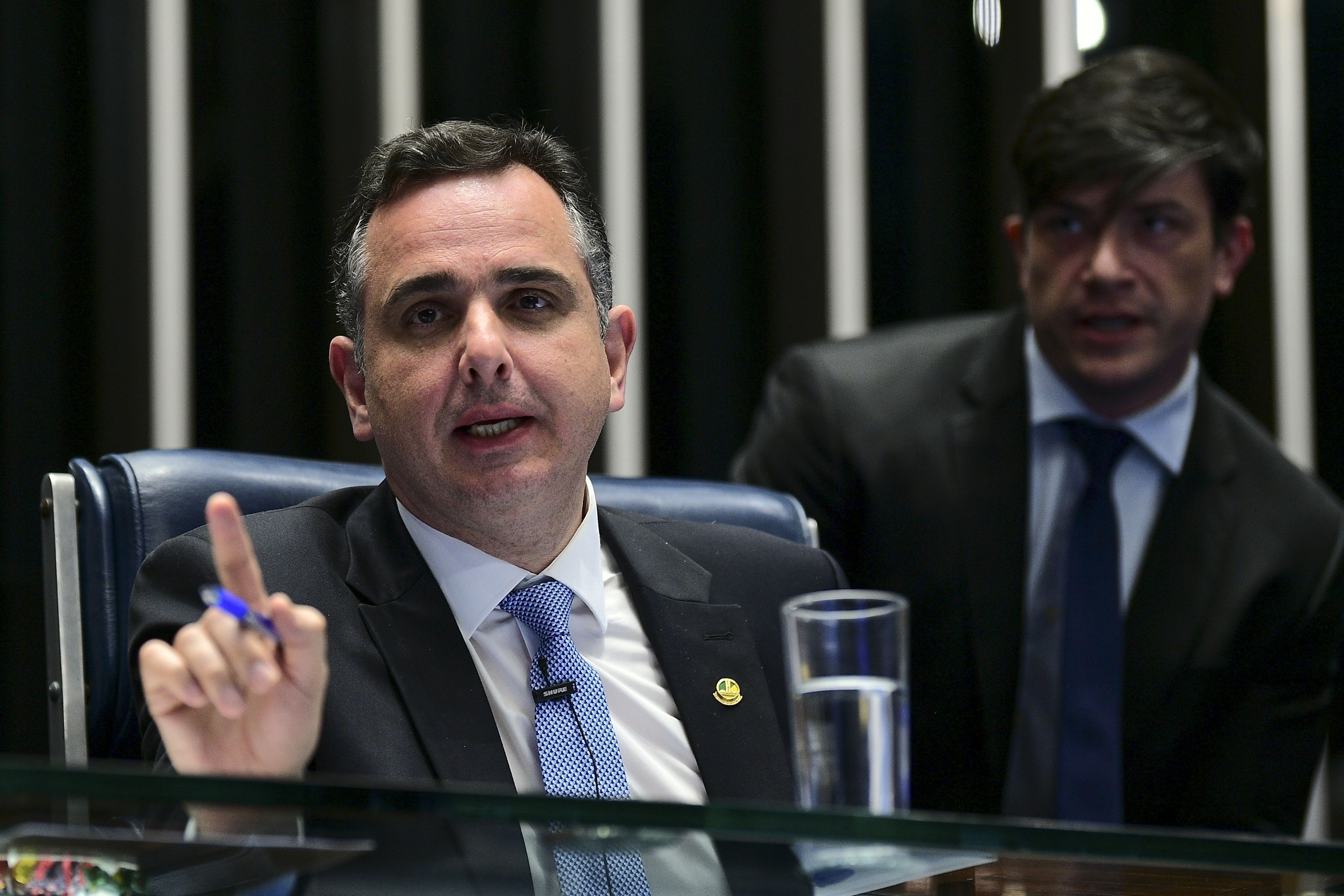 Plenário do Senado Federal durante sessão deliberativa ordinária. Na ordem do dia, o PLP 121/2024, que institui o Programa de Pleno Pagamento de Dívidas dos Estados (Propag), destinado a promover a revisão dos termos das dívidas dos estados e do Distrito Federal com a União. À mesa, presidente do Senado Federal, senador Rodrigo Pacheco (PSD-MG), conduz sessão. Foto: Pedro França/Agência Senado