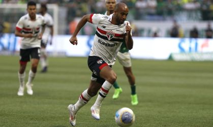 Apesar de derrota em clássico, Lucas vê São Paulo fortalecido para Libertadores