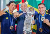 Lula diz que governo tem que apoiar esportista e que levantará quais estatais patrocinam atletas