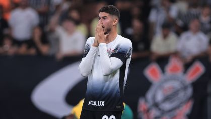 Pedro Raul em ação pelo Corinthians