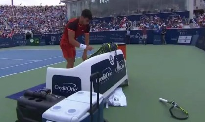 Alcaraz se desculpa por "momento de fúria" em queda no Torneio de Cincinnati