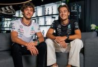 Fórmula 1: Mercedes anuncia substituto de Hamilton para 2025; veja quem é