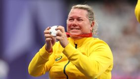 Beth Gomes ganha prata no arremesso de peso F54