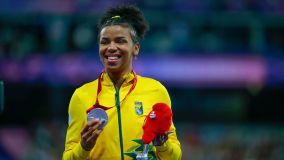 Rayane Soares foi prata Atletismo 100m livre T13