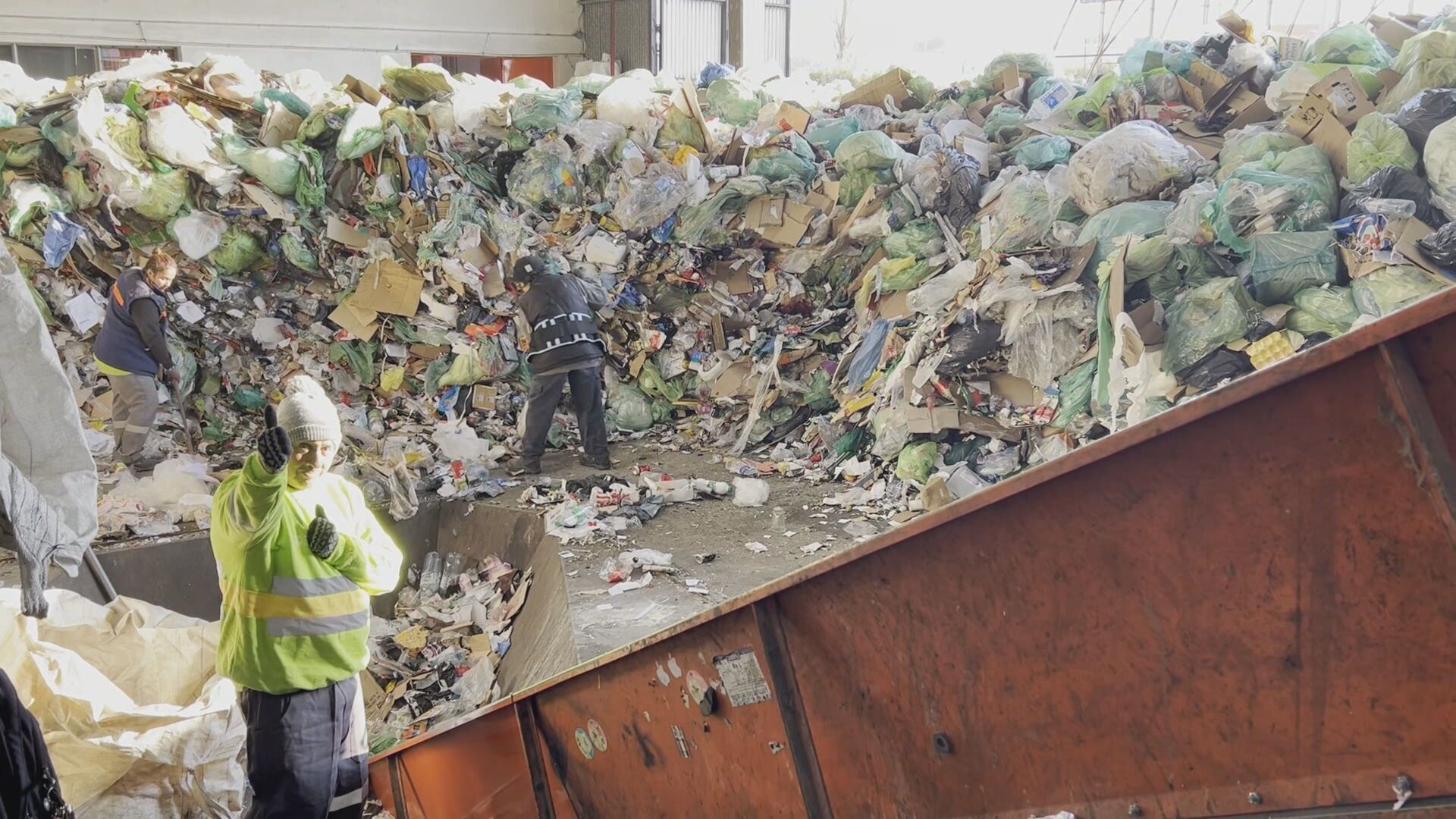 BR_CNN_110724_IL_RECICLAGEM_ARGENTINA.mov_frame_2512
