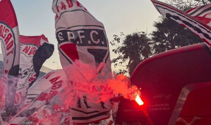 Torcida do São Paulo marca oração coletiva antes de decisão contra o Atlético-MG
