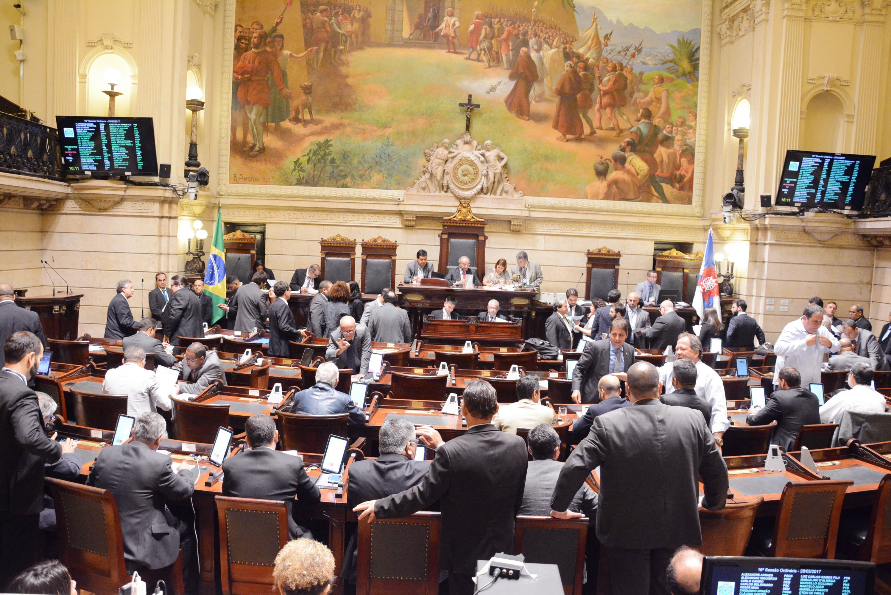 CAMARA MUNICIPAL RIO 11