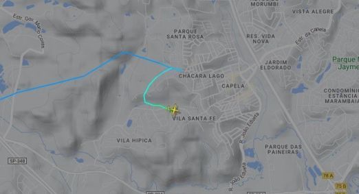 Site de monitoramento mostra que o avião perdeu controle após chegar em Vinhedo