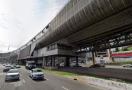 Homem é preso após assediar mulher em estação de metrô em Salvador (BA)