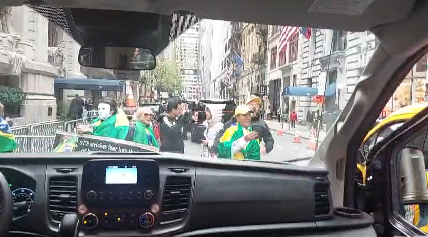 Ato de bolsonaristas contra o STF em Nova York • Arquivo - Pedro Venceslau/CNN