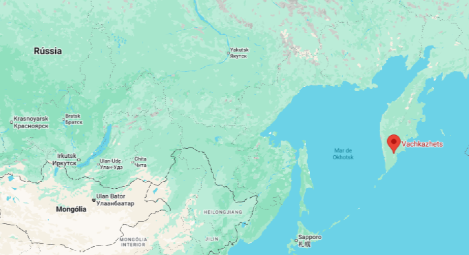Helicóptero russo transportando 22 pessoas desapareceu perto de um vulcão na península de Kamchatka, no Extremo Oriente do país, de acordo com o governador local. • Google Maps