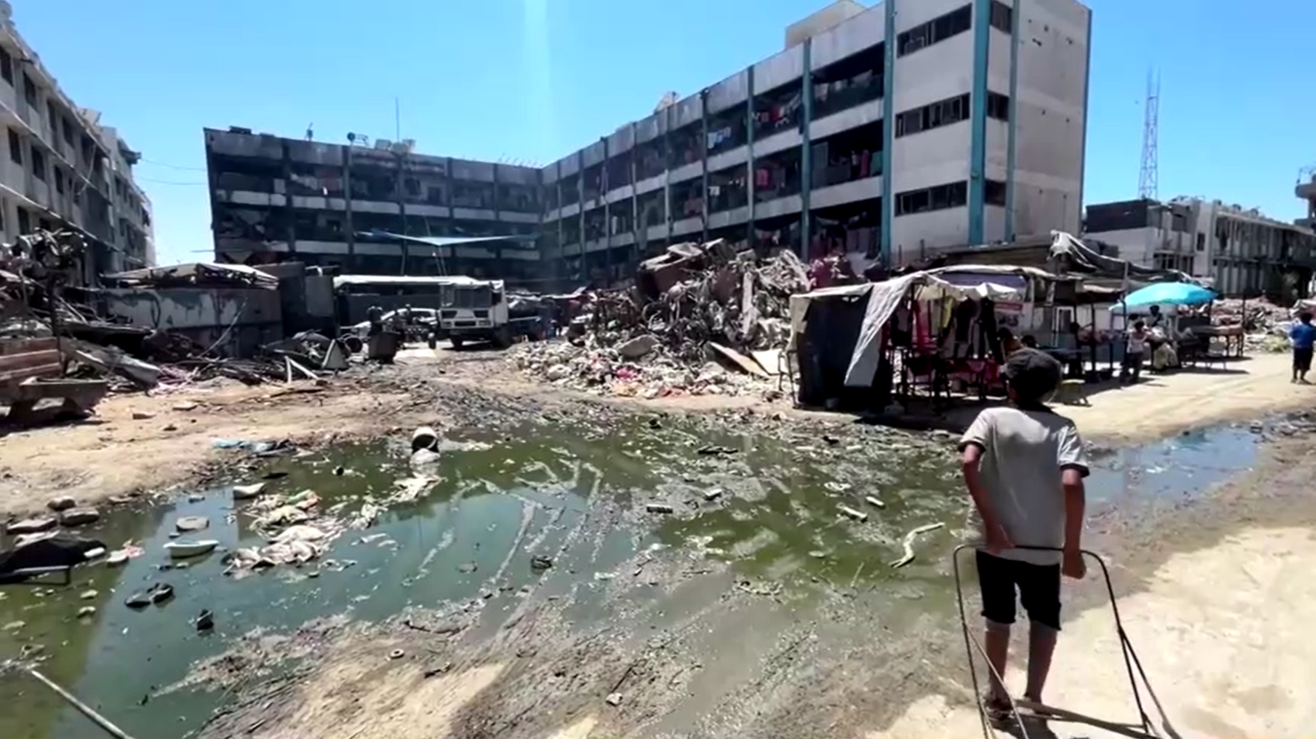 Falta de saneamento básico na Faixa de Gaza