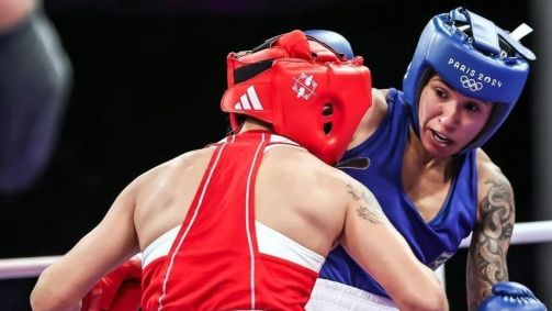 Caroline Almeida foi eliminada na estreia do boxe