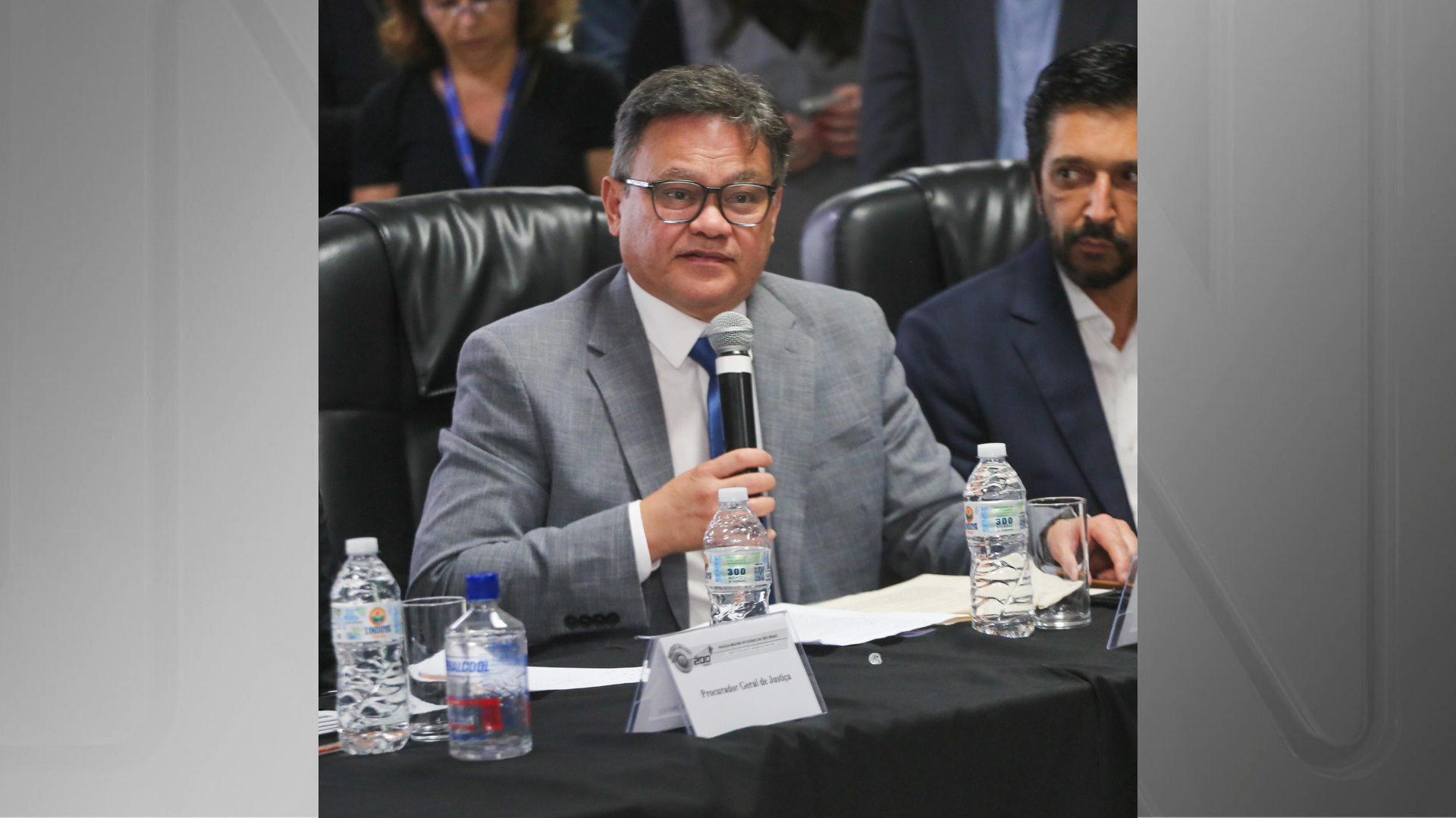 O promotor do MPSP, Lincoln Gayika, durante coletiva no Copom, na tarde desta terça-feira (6) - Divulgação/Governo de São Paulo