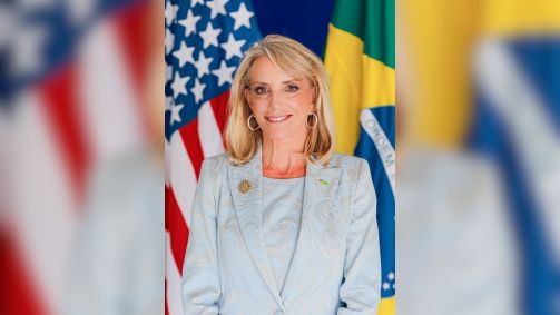 Embaixadora dos Estados Unidos no Brasil, Elizabeth Frawley Bagley