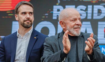 “Pode brigar e debater, mas nunca deixar de conversar”, diz Leite antes de reunião com Lula