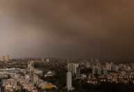 Companhias aéreas cancelam voos por fumaça de incêndios no interior de SP