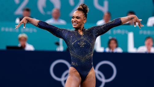 Rebeca Andrade e Simone Biles se enfrentam no solo em Paris 2024