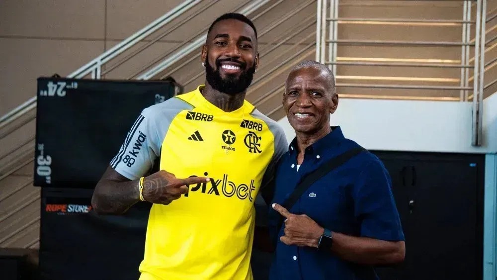 Gerson e Adílio no Ninho do Urubu, CT do Flamengo