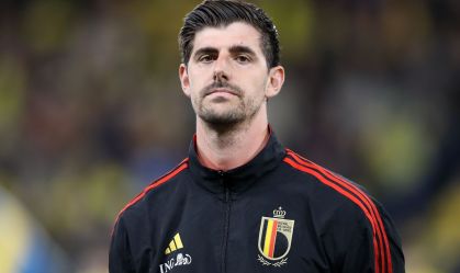 Em meio a criticas, Courtois volta para Bélgica após quase dois anos