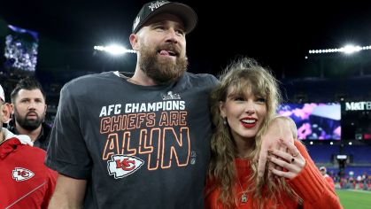 Kelce e Swift estão namorando há aproximadamente um ano