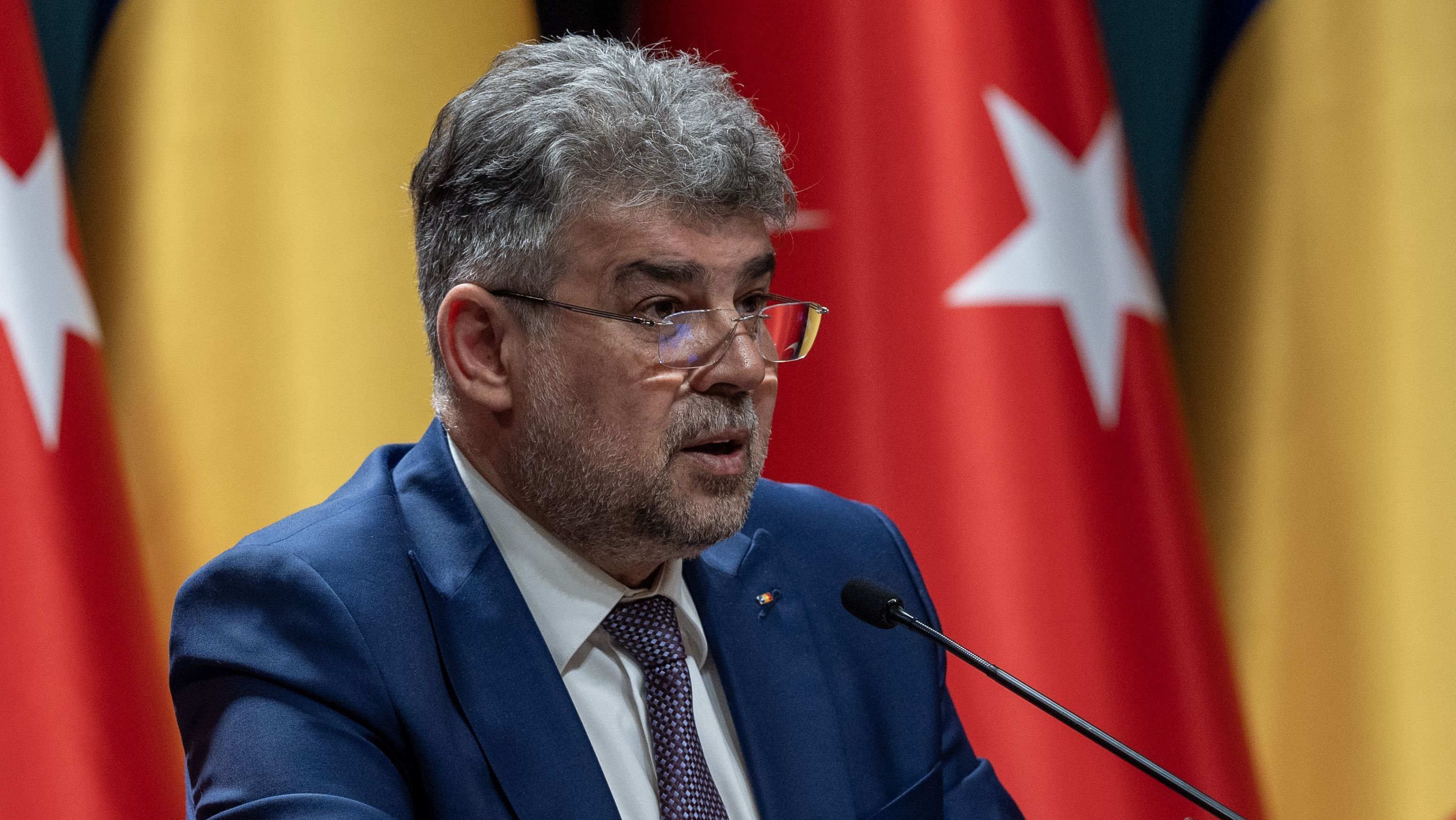 Marcel Ciolacu, primeiro-ministro da Romênia, não irá a Paris para a cerimônia de encerramento