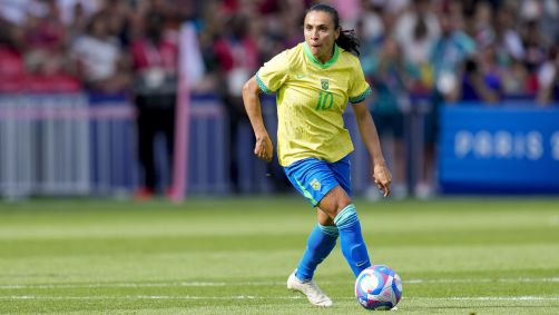Marta em ação contra a Espanha durante a Olimpíada de Paris