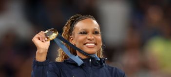 Rebeca Andrade, ouro no solo em Paris 2024