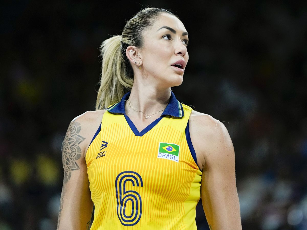 Thaísa chora em despedida da Seleção Brasileira: "Vale ouro" | CNN Brasil