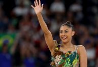 Bárbara Domingos avança à final inédita no individual geral da ginástica rítmica