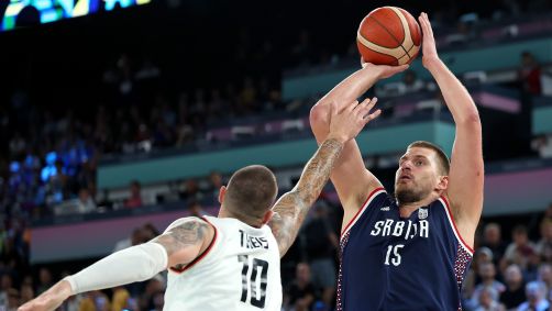 Nikola Jokic em ação na partida pelo bronze contra a Alemanha