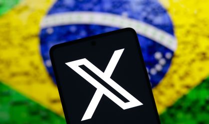 “Volta” do X no Brasil foi “inadvertida” e causada por troca nos provedores de rede, diz plataforma