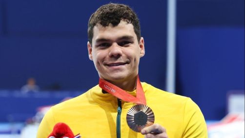 Gabriel Bandeira conquistou a medalha de bronze na natação 100m borboleta S14