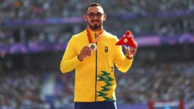 Cícero Nobre conquista medalha de bronze no lançamento de dardo F57