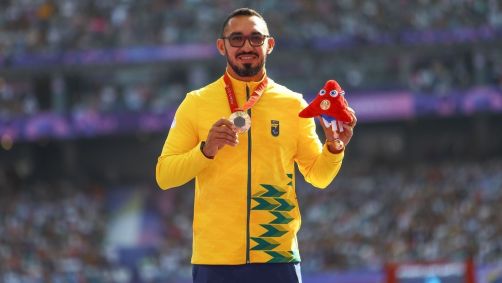 Cícero Nobre conquista medalha de bronze no lançamento de dardo F57