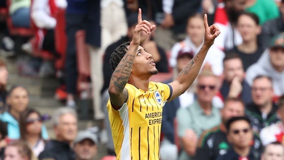 João Pedro marcou o gol do empate contra o Arsenal