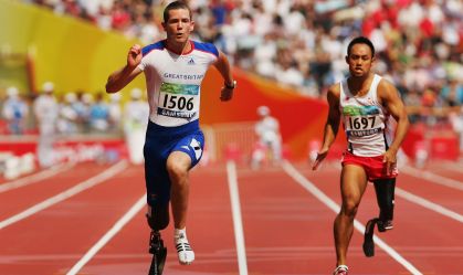 Atleta paralímpico pode ser primeira pessoa com deficiência a ir ao espaço