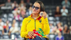 Lara Lima conquistou a medalha de bronze no halterofilismo até 41 kg