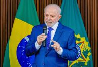 Lula diz não haver explicação para Selic no nível atual e afirma que Campos Neto desagradou o país