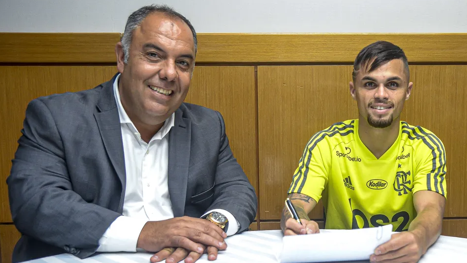 Michael está próximo de voltar ao Flamengo